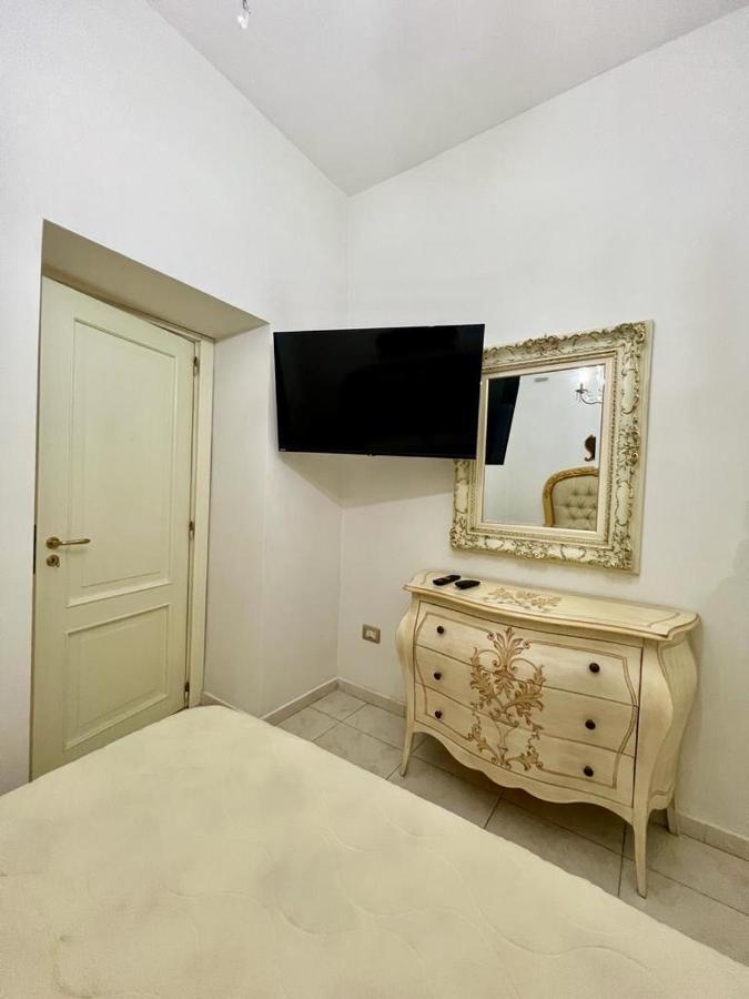 Antonietta House Apartment Наполи Екстериор снимка